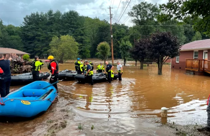 ΗΠΑ: Τουλάχιστον 2 νεκροί και 20 αγνοούμενοι από τις πλημμύρες στις Βόρεια Καρολίνα