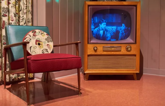 Τηλεόραση: Ένα μαγικό κουτί, ετών 90 - Η ιστορία της