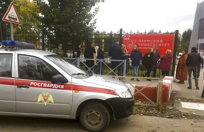 Ρωσία-Επίθεση σε πανεπιστήμιο: 6 νεκροί - 28 τραυματίες -Ο συλληφθείς δράστης ταυτοποιήθηκε (vids) 