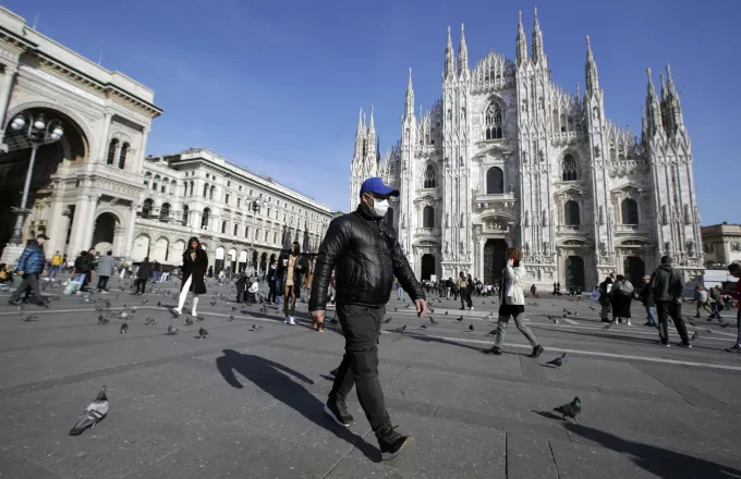 Ιταλία-κορωνοϊός: 10.638  κρούσματα και 69 νεκροί - «Στις γιορτές μην καλέσετε ανεμβολίαστους» λένε ειδικοί