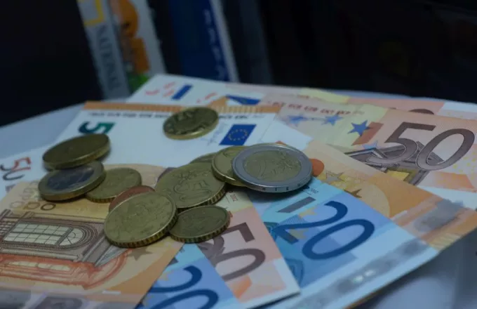 Μπόνους 300 ευρώ και διαγραφές ανέργων- Έρχονται αλλαγές σε επιδόματα ΔΥΠΑ