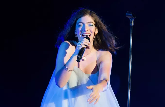 H Lorde τιμά τους Μαορί - Θα κυκλοφορήσει μίνι άλμπουμ στη γλώσσα τους
