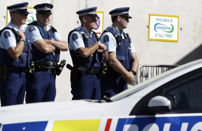 Νέα Ζηλανδία: Ένοπλος τραυμάτισε σοβαρά άτομα σε σούπερμαρκετ – Τον σκότωσαν οι αστυνομικοί 