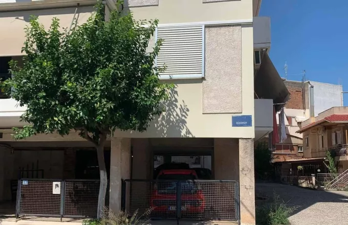 Τραγωδία στο Αγρίνιο: Aνήλικος έπεσε από μπαλκόνι και σκοτώθηκε