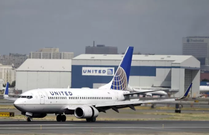 Η United Airlines ανέστειλε  δύο πτήσεις προς την Ινδία μετά την απαγόρευση πτήσεων στον εναέριο χώρο της Ρωσίας