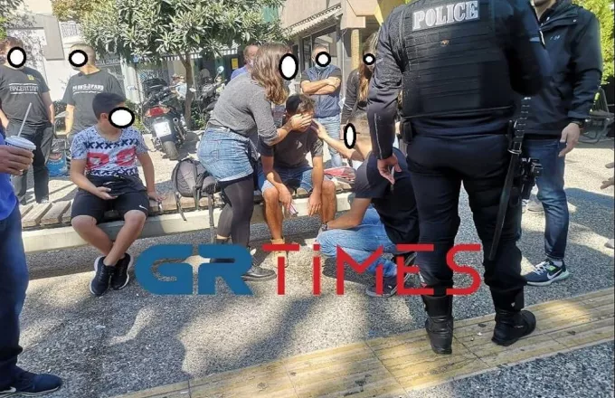 Θεσσαλονίκη: Επίθεση σε μέλη της ΚΝΕ με αλυσίδες και taser (vid) Τέσσερις τραυματίες