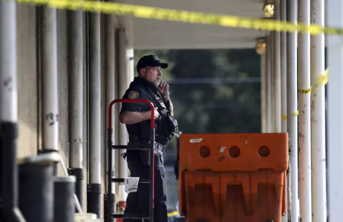 ΗΠΑ: Τρεις νεκροί από πυρά μέσα σε ταχυδρομείο στο Μέμφις 