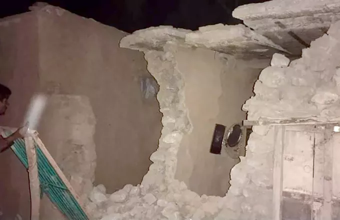 Πακιστάν: Ισχυρός σεισμός 5,7 βαθμών- Τουλάχιστον 20 νεκροί (video)