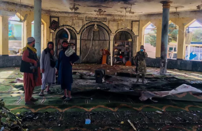 Αφγανιστάν: Το ΙΚ ανέλαβε την ευθύνη της επίθεσης σε τέμενος της Κανταχάρ με 41 νεκρούς