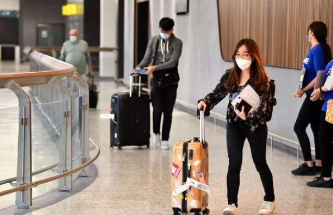 Όμικρον: Δυο ταξιδιώτες που διαγνώστηκαν στην Αυστραλία πέρασαν από τη Σιγκαπούρη
