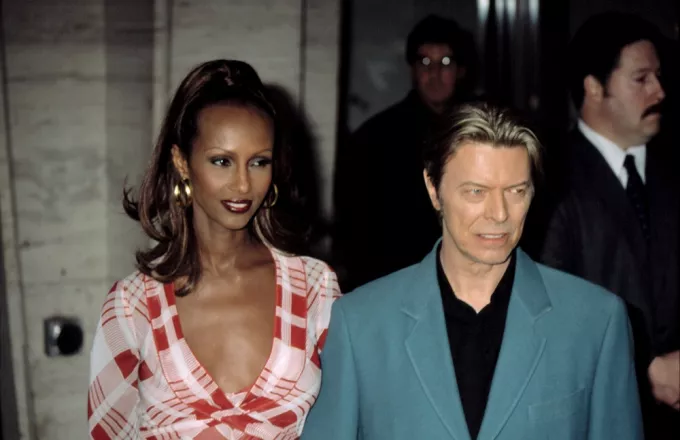 Η Iman κυκλοφόρησε το πρώτο της άρωμα-Μια ωδή στον David Bowie