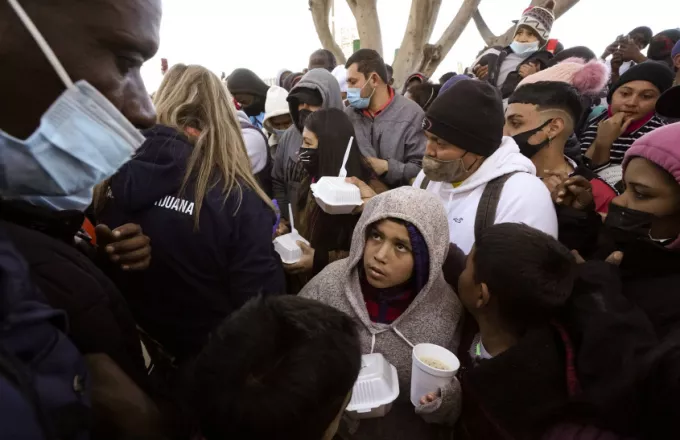 Μεξικό: Νέο καραβάνι με περίπου 2.000 μετανάστες από Αϊτή και Βενεζουέλα