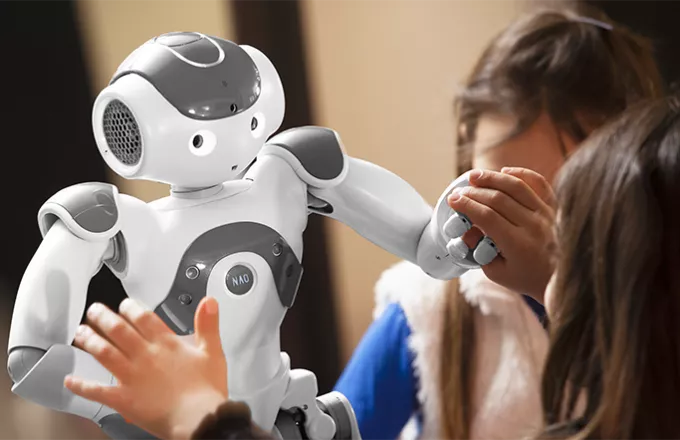 Τα ρομπότ Pepper και NAO  έρχονται στην Ελλάδα και στις σχολικές αίθουσες