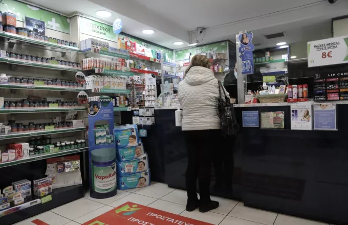 Πλεύρης: Να δηλωθούν άμεσα τα αποθέματα φαρμάκων που λείπουν από την αγορά 