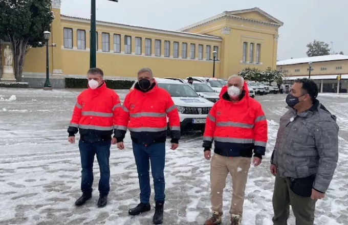 Περιφέρεια Αττικής: Σε ετοιμότητα 10 οχήματα 4x4 του ΕΚΑΒ για μεταφορά ασθενών 