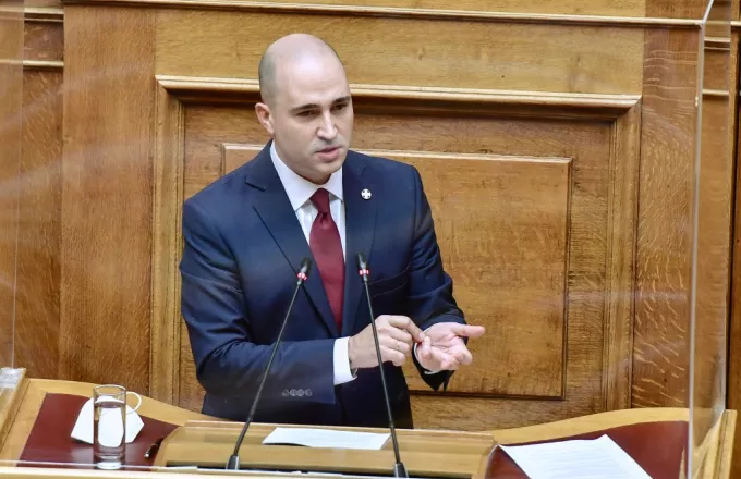 Δεν θα καταψηφίσει την κυβέρνηση ο Κωνσταντίνος Μπογδάνος - Τι είπε στη Βουλή