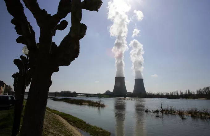Βρετανία: Σχέδια για επτά νέους πυρηνικούς σταθμούς παραγωγής ενέργειας