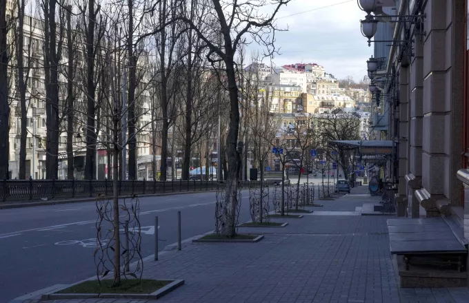 Δήμαρχος Κιέβου: Η πρωτεύουσα συνεχίζει να κρατάει την άμυνά της