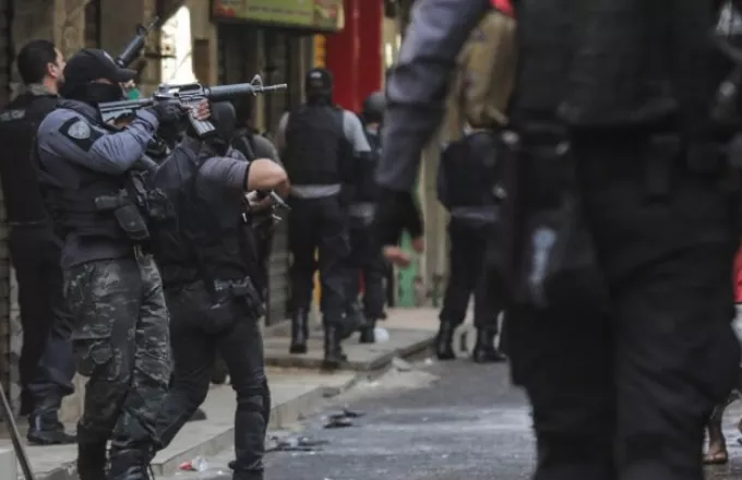 Η αστυνομία του Ρίο ντε Τζανέιρο εξαπολύει συχνά θανατηφόρες επιδρομές σε παραγκουπόλεις