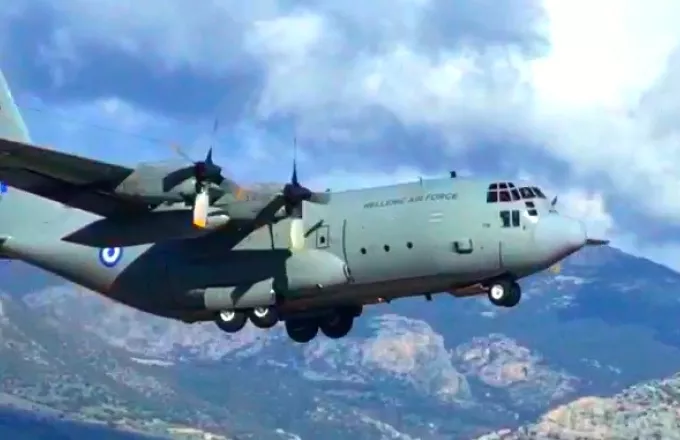 Απογειώθηκαν για Ουκρανία τα ελληνικά C-130 με πυρομαχικά, καλάσνικοφ και εκτοξευτήρες
