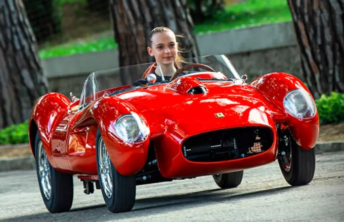 Ferrari: Η θρυλική Testa Rossa J «φόρεσε» ηλεκτρικό κινητήρα
