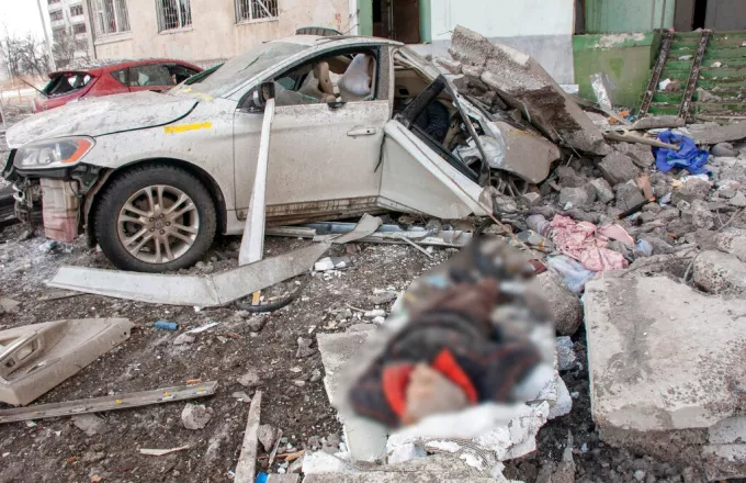 Ουκρανία: Στους 8 οι νεκροί από τους βομβαρδισμούς στο Ιρπίν-Σκοτώθηκε τετραμελής οικογένεια
