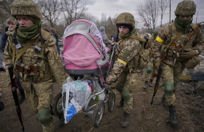 Πόλεμος στην Ουκρανία: Κατάπαυση του πυρός από το πρωί της Τρίτης σε ορισμένες περιοχές ανακοίνωσε η Μόσχα