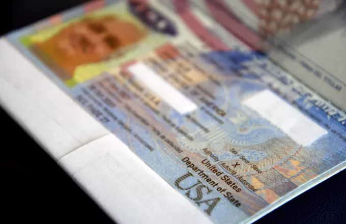 Με τρία φύλα τα αμερικανικά διαβατήρια - Με «Χ» από τις 11 Απριλίου οι τρανσέξουαλ