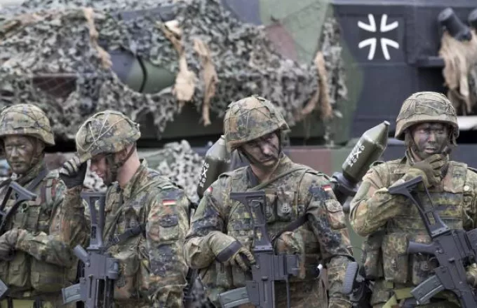 Γερμανία: Στέλεχος του SPD προειδοποιεί ότι ο στρατός πρέπει να εξοπλιστεί ταχύτατα 