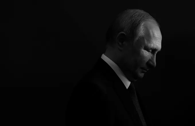 Η Ρωσία του Πούτιν «αιμορραγεί»: Εκατοντάδες χιλιάδες Ρώσοι εγκαταλείπουν τη χώρα τους λόγω του ουκρανικού