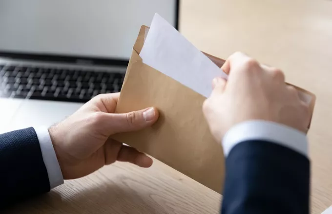 Σουηδο-δανική υπηρεσία ταχυδρομείων σταματά τη διακίνηση όλων των επιστολών προς και από τη Ρωσία