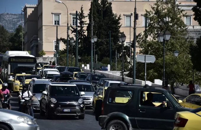 Κυκλοφοριακό χάος στην Αθήνα λόγω συγκεντρώσεων κατά της αμυντικής συμφωνίας Ελλάδας - ΗΠΑ