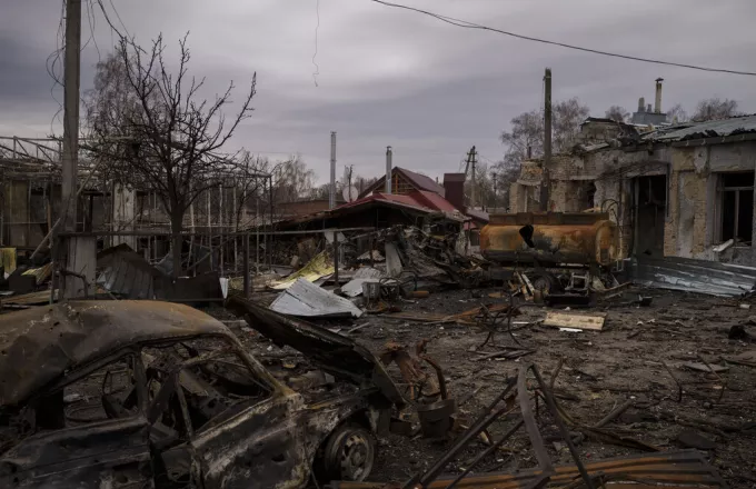 Πόλεμος στην Ουκρανία: Οι Ρώσοι αποσύρονται από πόλεις-«κλειδιά» -Εκρήξεις στην Οδησσό -Όλες οι εξελίξεις