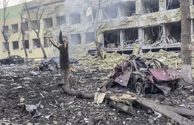 Ουκρανία: Νέος βομβαρδισμός νοσοκομείου κοντά στο Χάρκοβο