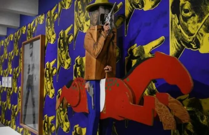 Έκθεση για την Μαρισόλ Εσκομπάρ, καλλιτέχνη της pop art και συνεργάτη του Άντι Γουόρχολ στο Μουσείο Τέχνης Πέρεζ στο Μαϊάμι 