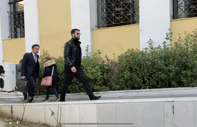 Πληροφορίες για μήνυση κατά του Μάνου Δασκαλάκη από τους δικηγόρους της σπιτονοικοκυράς