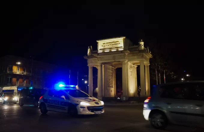Γαλλία: Αστυνομικοί άνοιξαν πυρ εναντίον αυτοκινήτου στο Παρίσι- Δύο νεκροί κι ένας τραυματίας 