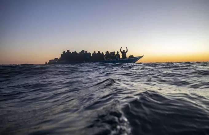 Μεσόγειος: 86 μετανάστες διέσωσε πλοίο γερμανικής ΜΚΟ 