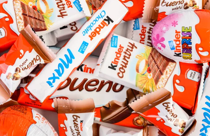 H Ferrero ανακαλεί προληπτικά σοκολάτες Kinder στην Ελλάδα μετά από κρούσματα σαλμονέλας στο εξωτερικό