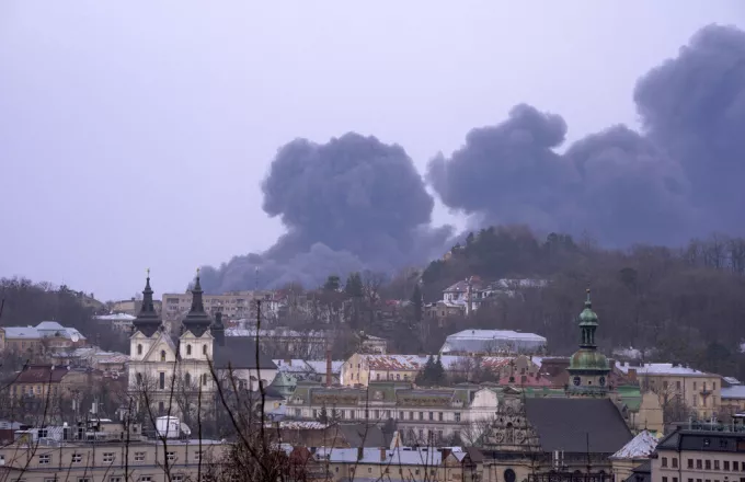 Ουκρανία: Ισχυρές εκρήξεις σε Κίεβο, Χερσώνα και Ιβανο-Φρανκίφσκ