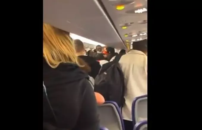 Σκηνές χάους σε πτήση προς την Κρήτη: Επίθεση μεθυσμένων επιβατών στον πιλότο – Δείτε βίντεο 