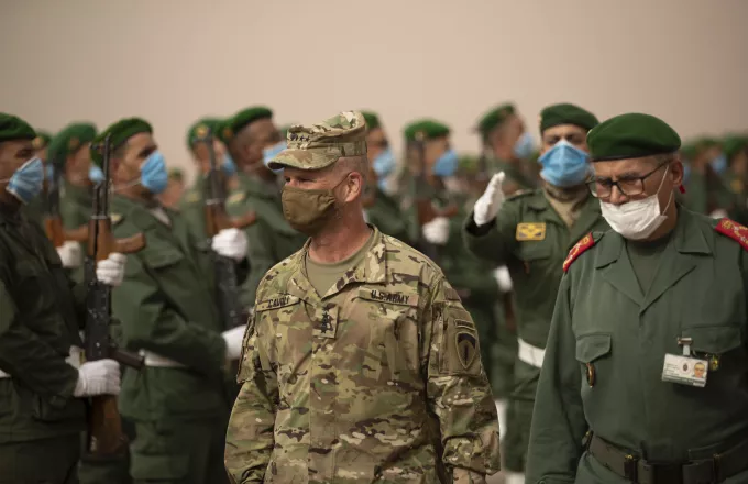 Νέος στρατιωτικός διοικητής του ΝΑΤΟ ο Αμερικανός στρατηγός Κρίστοφερ Καβόλι 