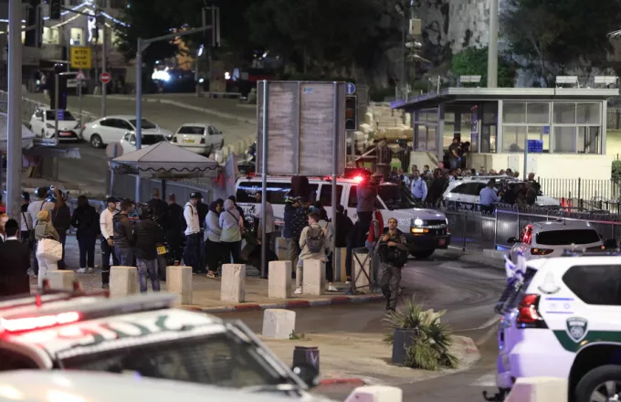 Ισραήλ: Νεκρός αστυνομικός μετά από επίθεση με μαχαίρι- Στο νοσοκομείο ο δράστης 
