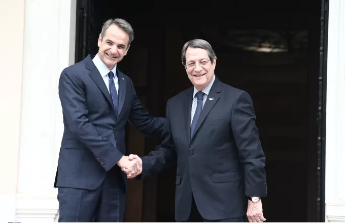Συνάντηση  Μητσοτάκη- Αναστασιάδη: Ελλάδα και Κύπρος πάντα εναρμονισμένες, αγωνίζονται για την ειρήνη και τη σταθερότητα στην ανατολική Μεσόγειο