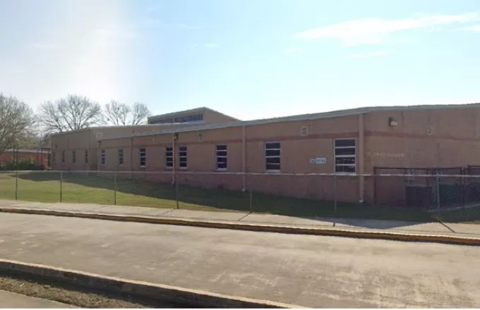 Πυροβολισμοί σε δημοτικό σχολείο στο Τέξας - Τουλάχιστον ένας τραυματίας