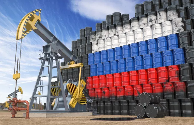 Κουλέμπα: Συνένοχες σε εγκλήματα πολέμου οι χώρες της ΕΕ που δεν θα εφαρμόσουν το εμπάργκο στο ρωσικό πετρέλαιο