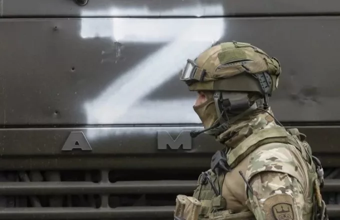 «Σημαντικά πιο αδύναμος ο ρωσικός στρατός» μετά από την εισβολή στην Ουκρανία, λέει το βρετανικό Υπ. Άμυνας