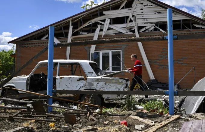 Ντονμπάς: Τουλάχιστον 20 νεκροί από βομβαρδισμούς