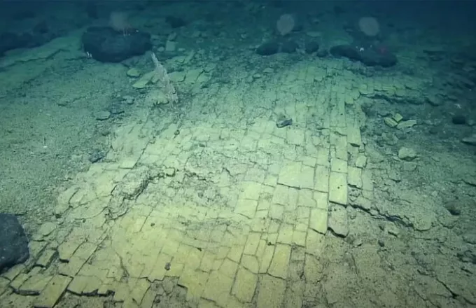 Ερευνητές βρήκαν έναν «κίτρινο δρόμο από τούβλα» στο βυθό του Ειρηνικού ωκεανού -Δείτε βίντεο