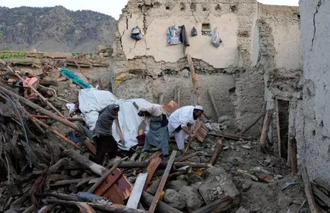Αφγανιστάν: Στους 1.500 οι νεκροί, χιλιάδες οι τραυματίες 
